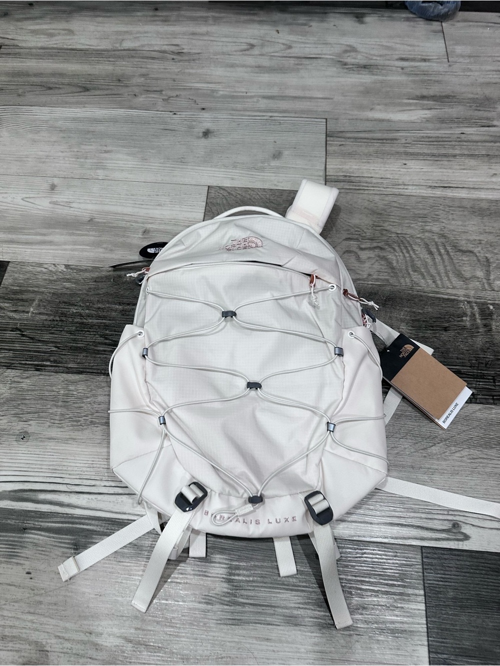 The Northface Women's 27L Borealis Luxe Backpack Gardenia White/Burnt Coral Meta - Picture 16 of 16
